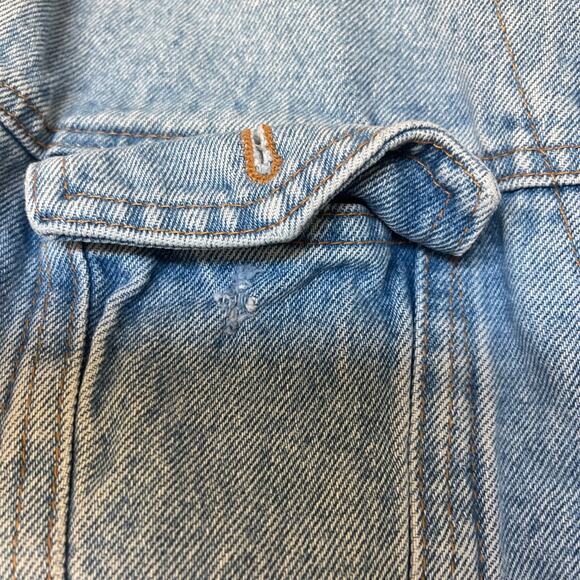 Vintage Women’s Denim V Neck Denim Jacket Size Medium - Picture 3 of 4